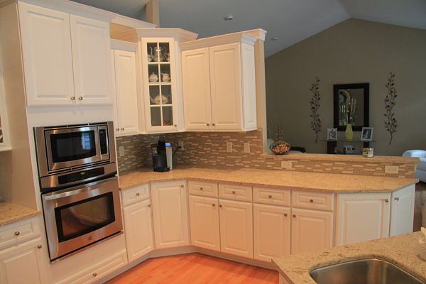 Project of the Month: A Kitchen Makeover in Baldwinsville