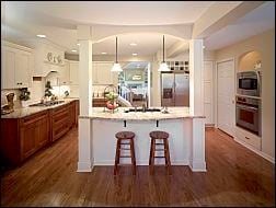 Kitchen-with-Central-Island_opt