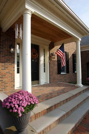 inviting-entryway