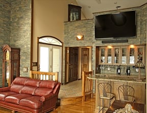 multipurpose-family-room-bar