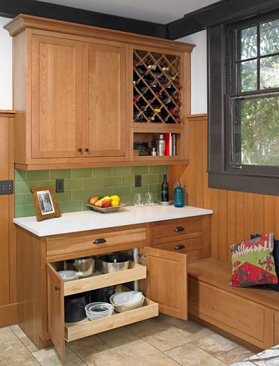 Kitchen Cabinet Storage with Pullout Shelves