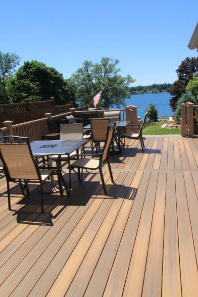 DuraLife composite deck