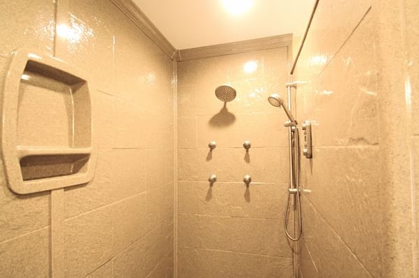 Onyx shower wall panels