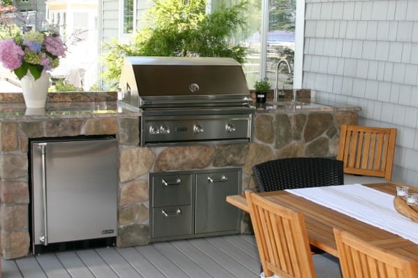 cultured stone outdoor kitchen