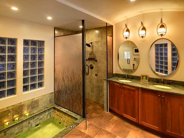 Elegant Bathroom and Artistic Lighting