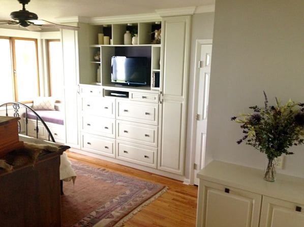 The hottest interior room colors for 2016 - master bedroom in Benjamin Moore's Balboa Mist 1549.