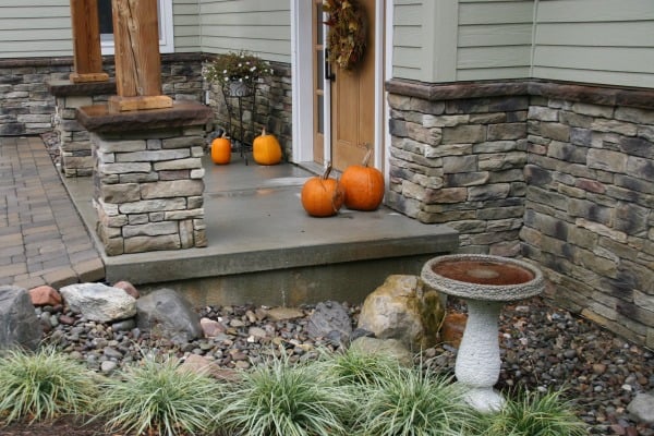 stone veneer entryway