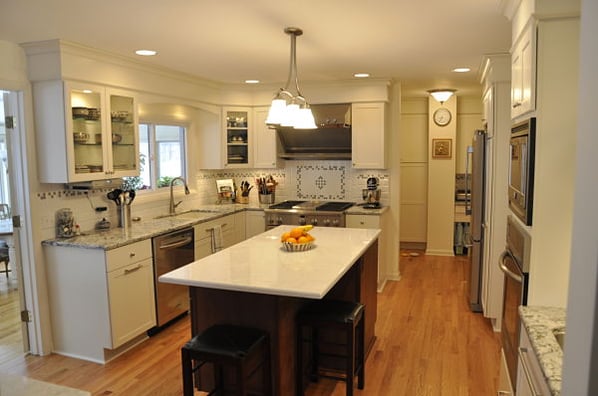 two-toned kitchen with island