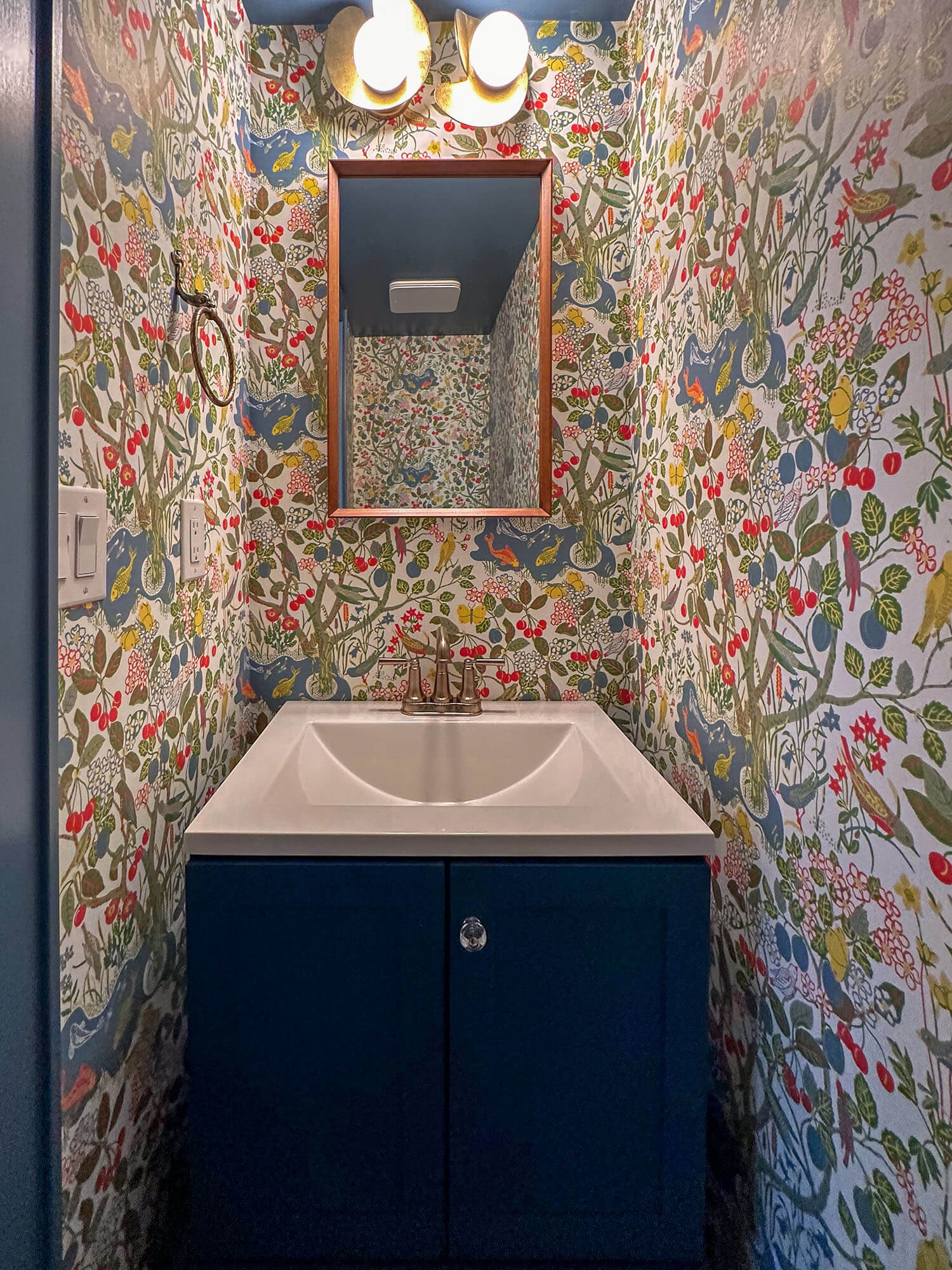 mcclurg-remodeling-bathroom-vanities-storage-24