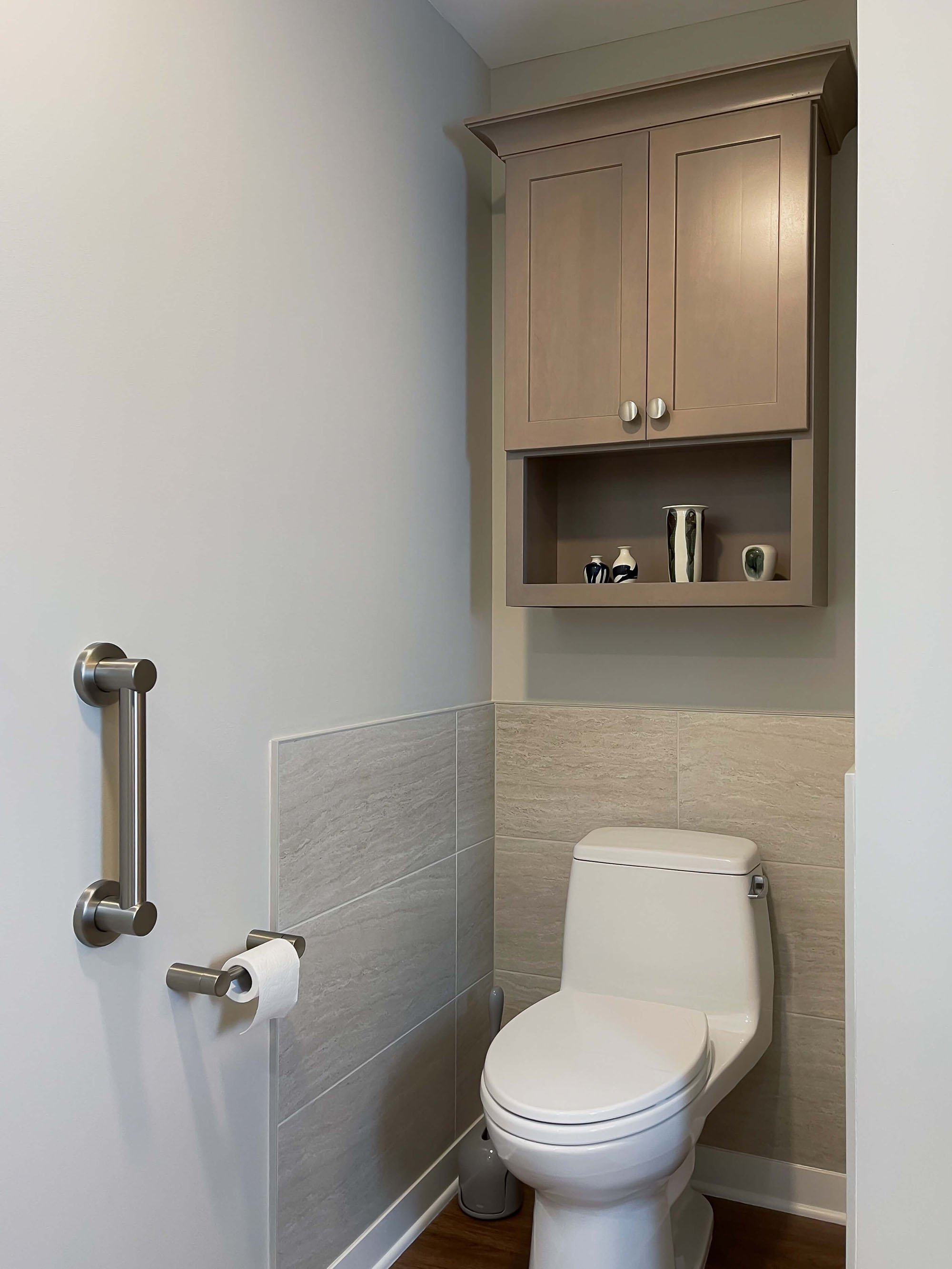 bathroom-remodel-toilet-area-grab-bar-1