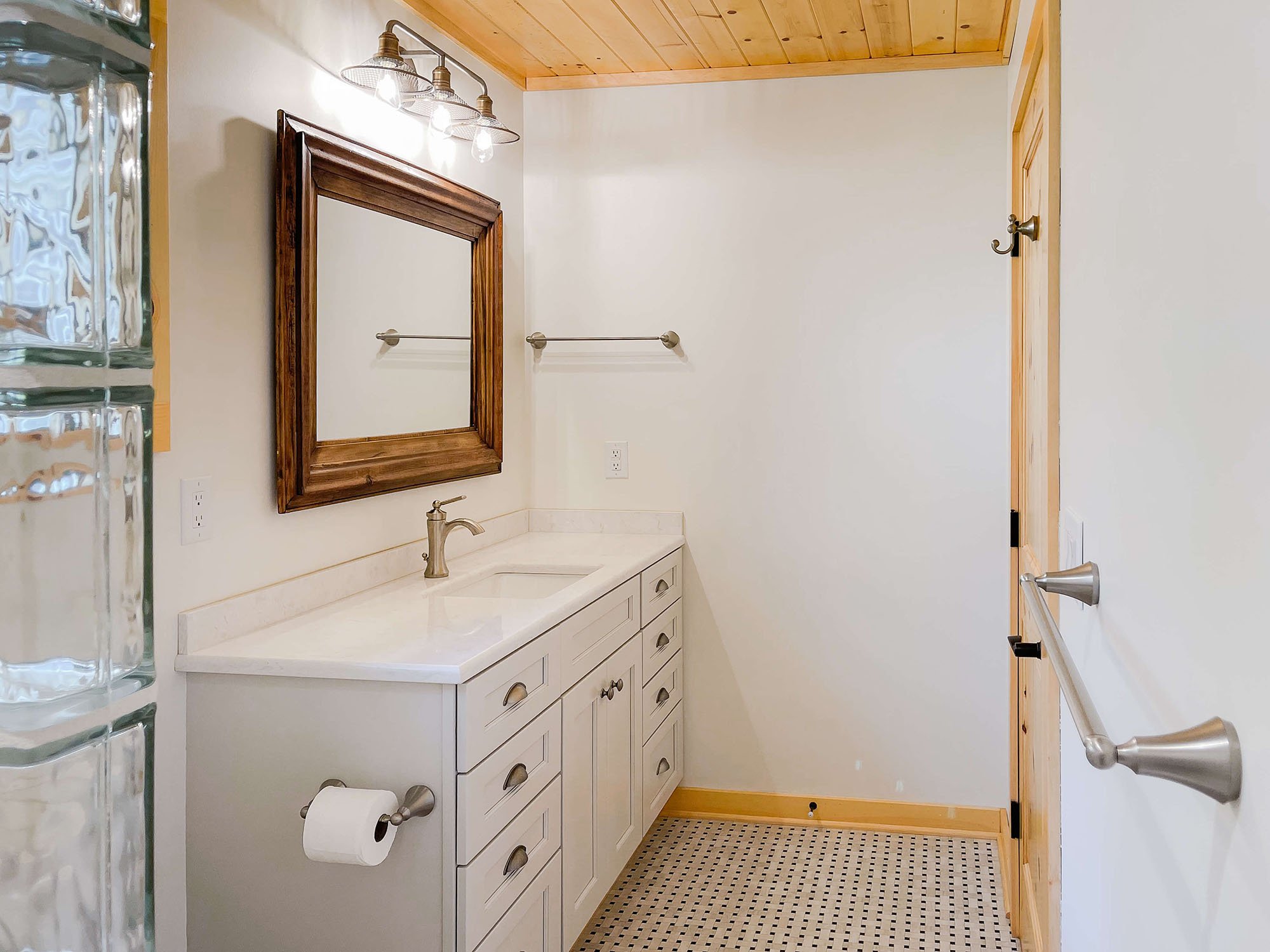 bathroom-remodel-wood-plank-ceiling-1