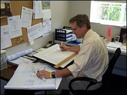 Paul-Thompson-Kitchen-Designer_opt250